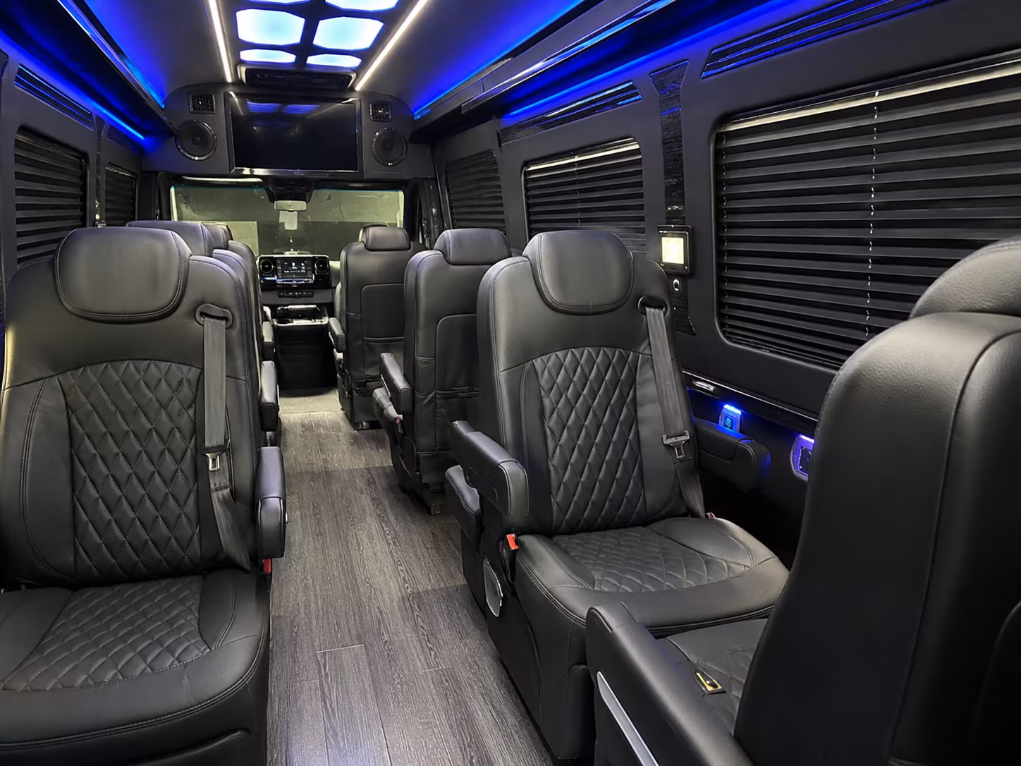 reserve transportation for your next bachelor or bachelorette party 5